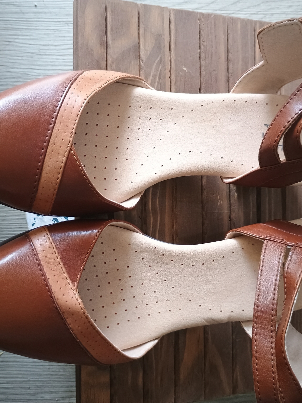 Clarks Valarie Rally Sandals 8.5 M Mahogany Brown Leather Ultimate Comfort - Picture 2 of 8